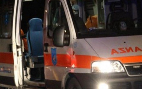 Quindicenne muore folgorato su un traliccio a Lodi