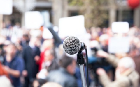 Approvato il bilancio 2026-2028: più fondi per sanità e infrastrutture
