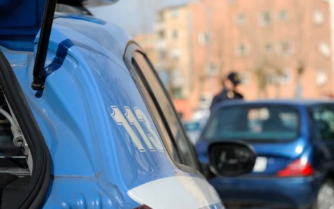 Due minorenni arrestati per rapina alla stazione ferroviaria