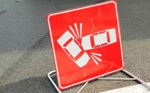 Incidente mortale all’IperFamila: uomo schiacciato da un camion