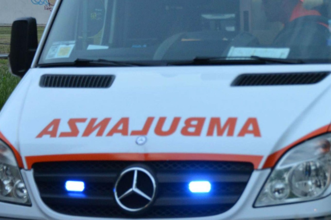 Nove interventi del 118 tra malori, cadute e intossicazioni