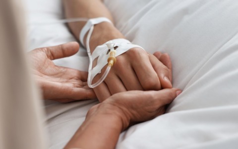 Dopo il coma torna a parlare il 18enne caduto a Fermo