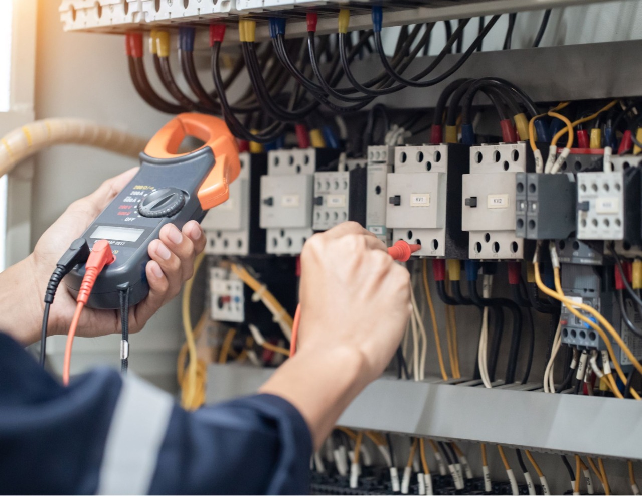 A Lodi corso gratuito per formare nuovi elettricisti